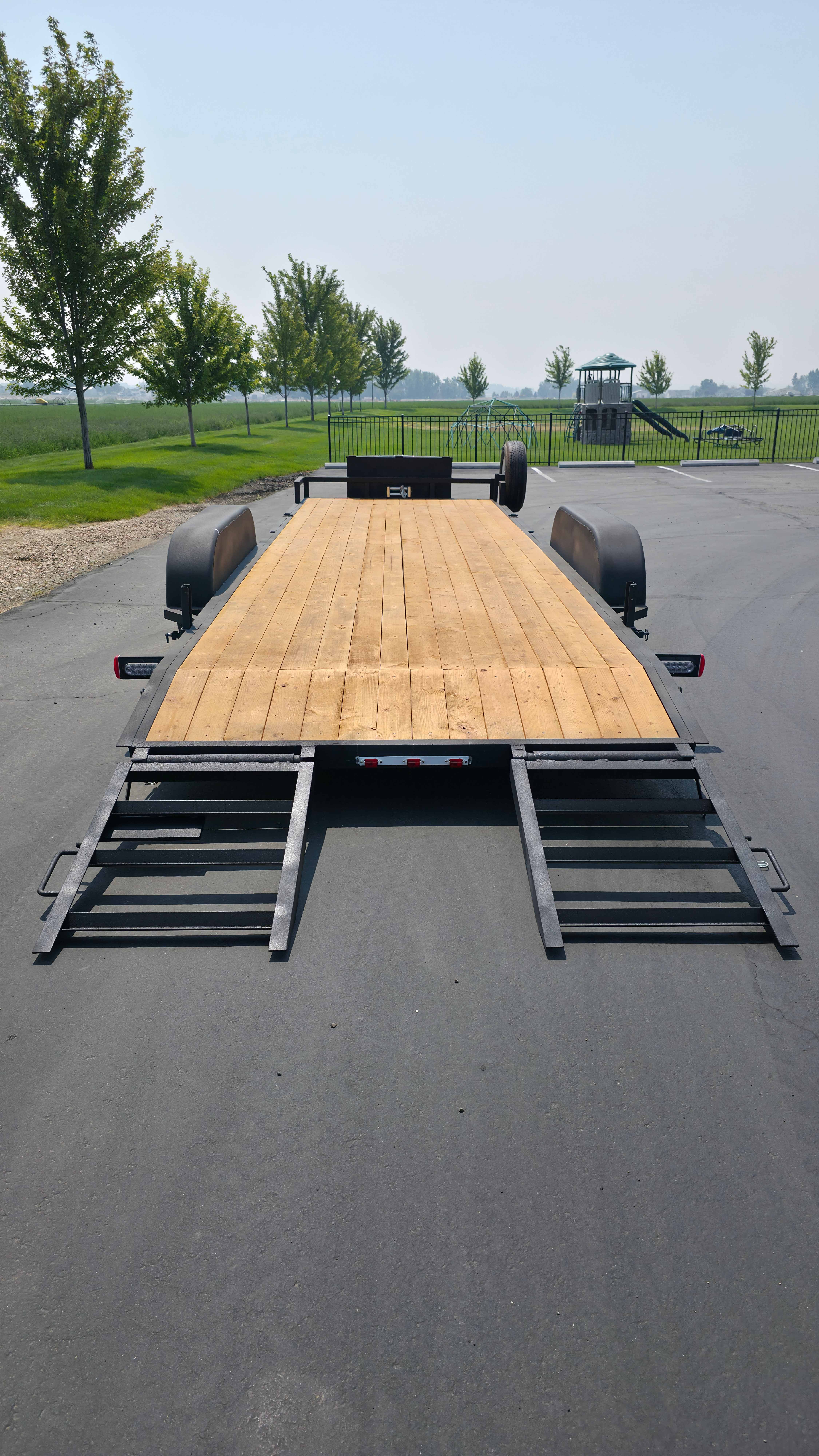 24ft Flatbed Trailer thumbnail 6